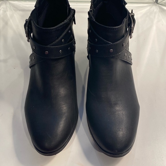 Style & Co. Boots - Picture 3 of 6